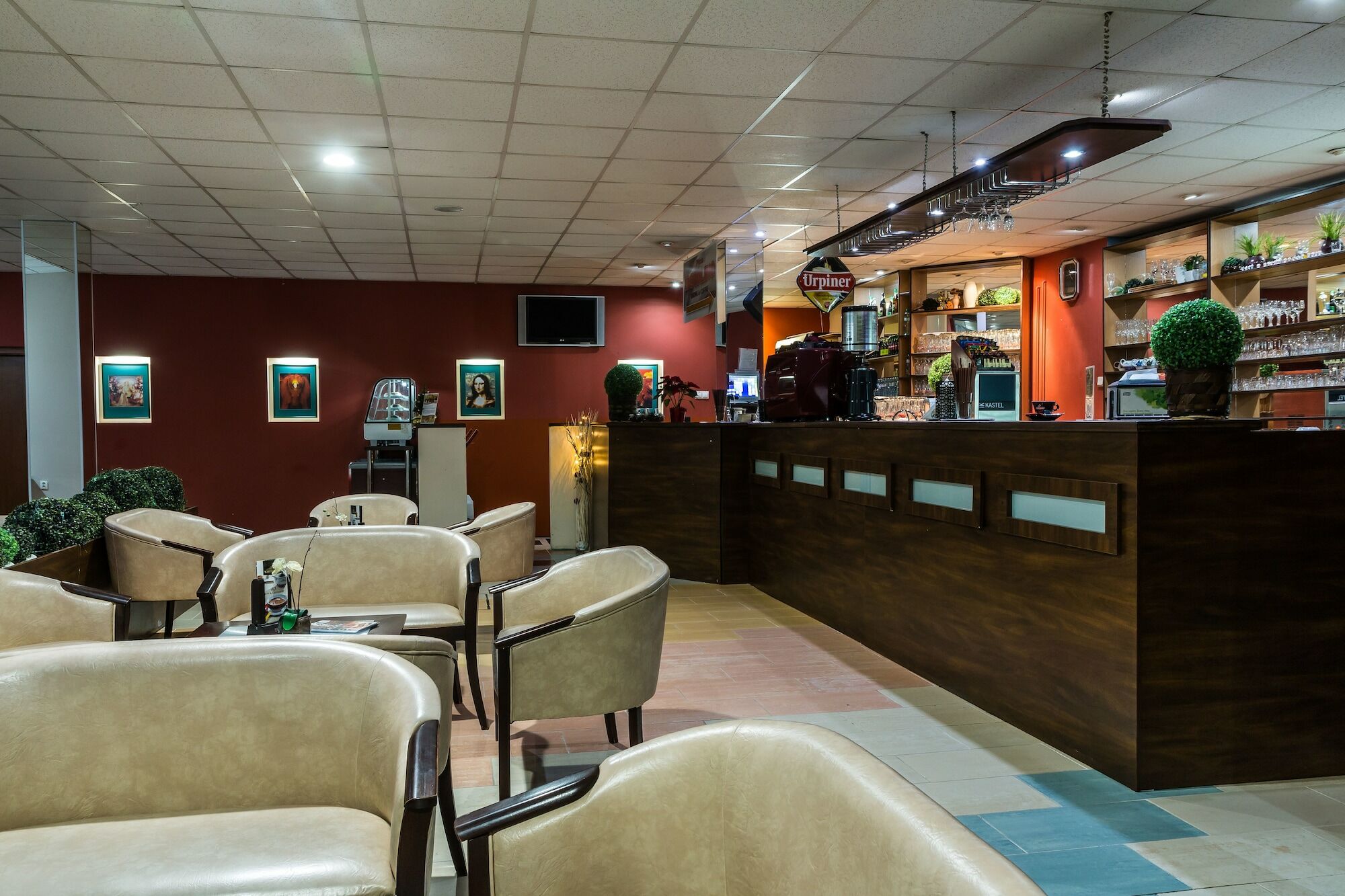 Hotel Dixon So Vstupom Do Bazena A Virivky Zdarma - Free Entrance To Pool And Jacuzzi Included Banska Bystrica Luaran gambar